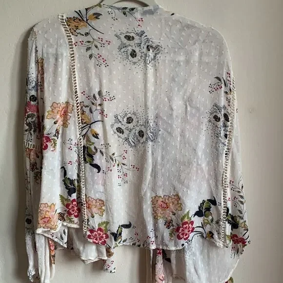 Zara Open Front Top - Picture 2 of 3